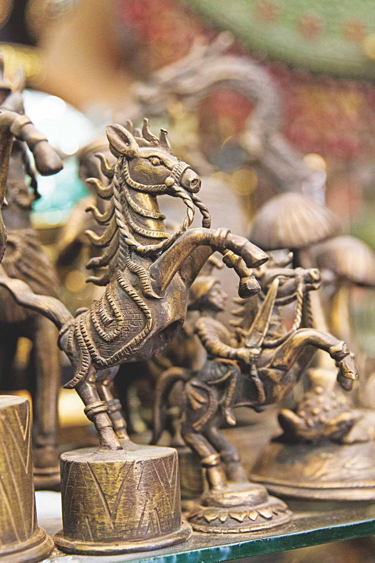 ANTIQUES - TREASURES FROM THE PAST | The Daily Star