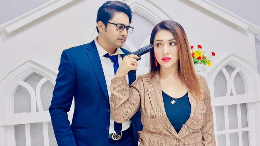 Apu Biswas Xxxx Video - Apu Biswas, Joy Chowdhury begin shooting for 'Trap' | The Daily Star