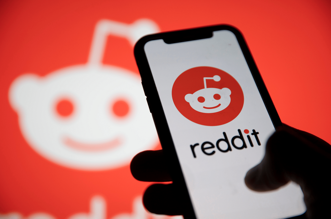 Thousands of Reddit communities go dark to protest company's controversial  new policy – Orange County Register