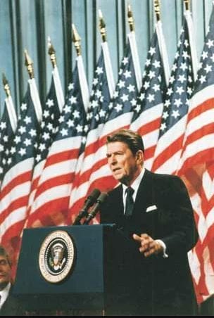Ronald Reagan 