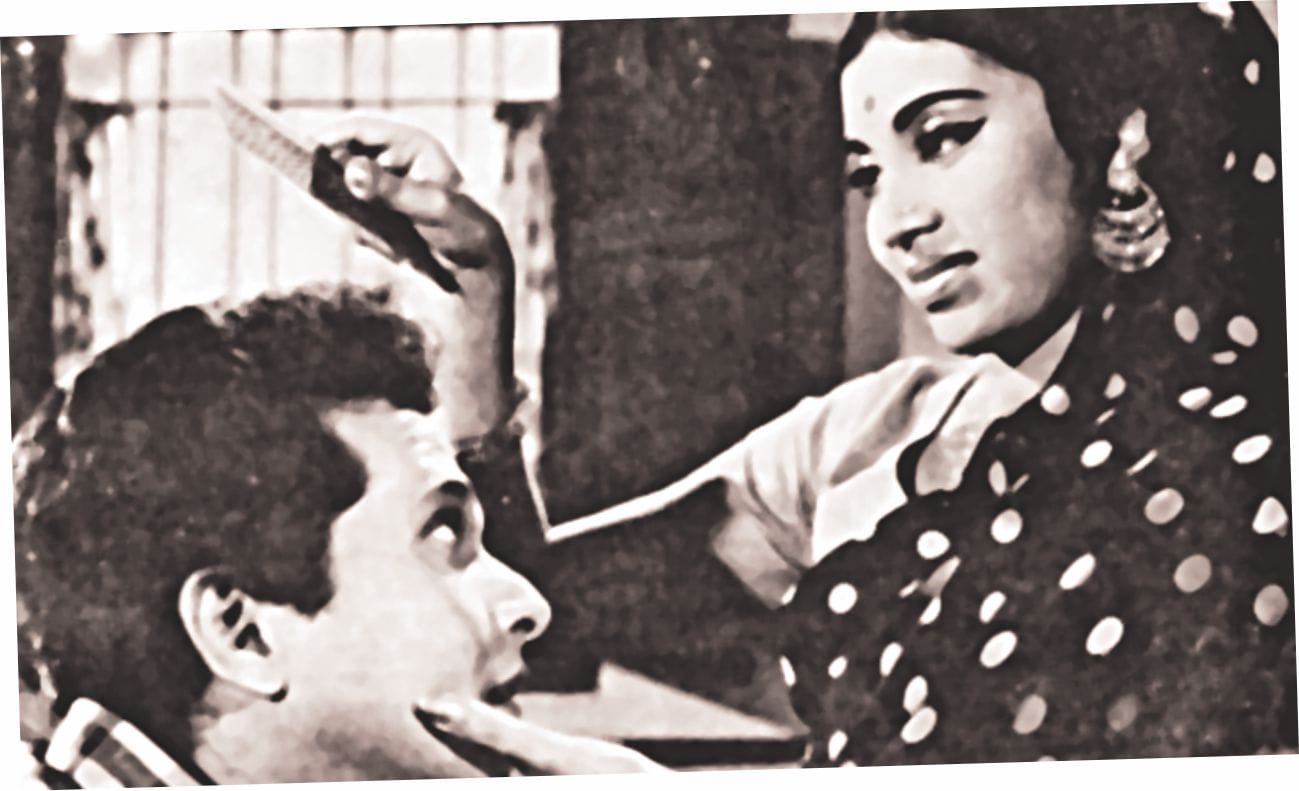 IN HIS HALCYON DAYS - RAZZAK SHARES WORLD WITH HIS CO-STARS | The Daily ...