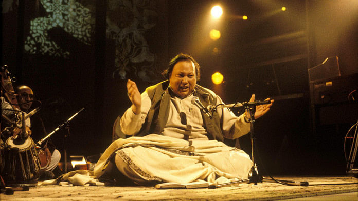 Poster The Legend Nusrat Fateh Ali Khan slc1168 (Wall Poster, 13x19 Inches,  Matte Paper, Multicolor)