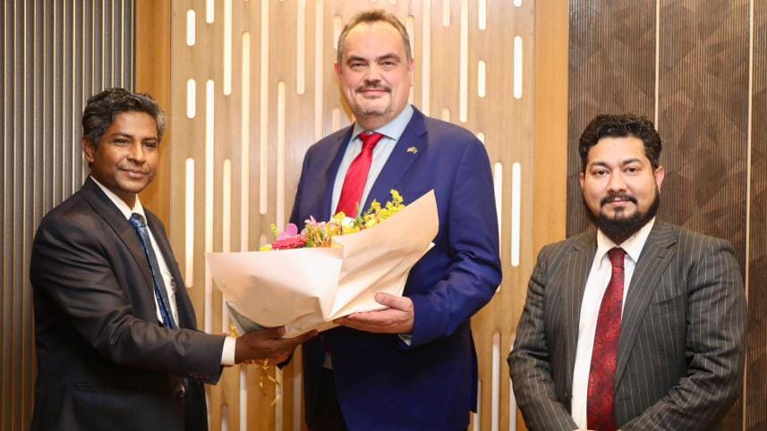 new US ambassador to Bangladesh