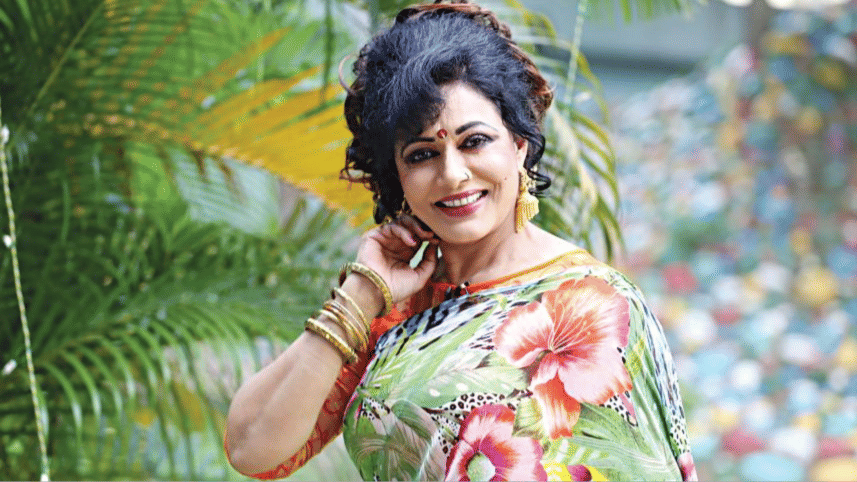 Rozina returns to direction with ‘Ekhoni Shomoy’ after long hiatus 