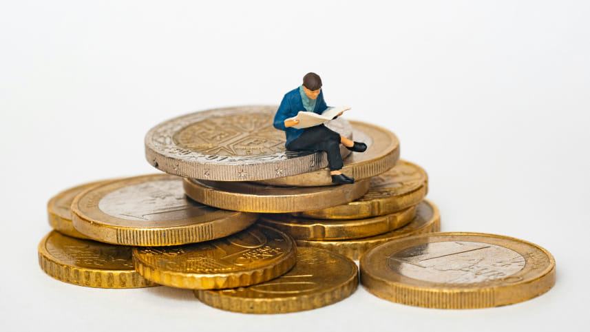 Simple and smart ways to save your money without sacrificing your joy