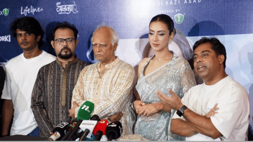 Mim gets emotional at ‘Lifeline’ special screening