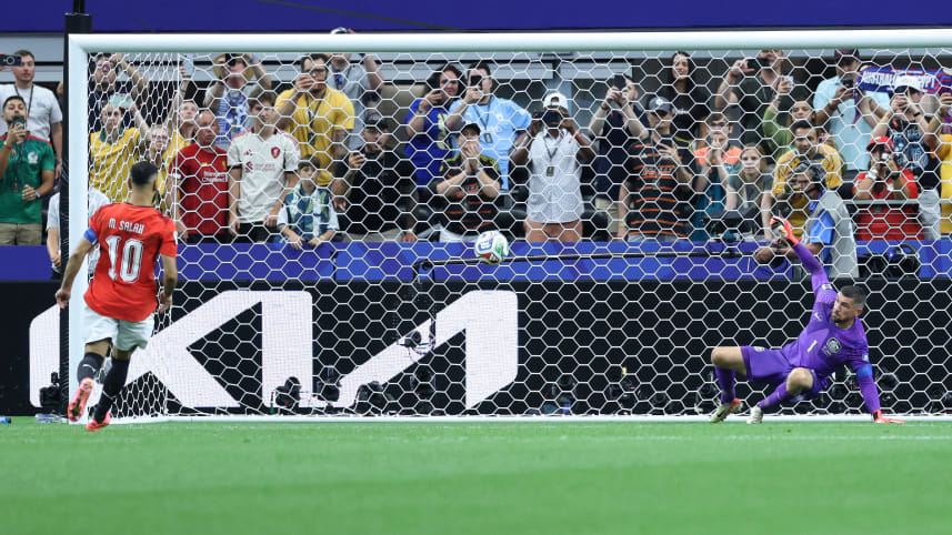 Salah panenka.jpg