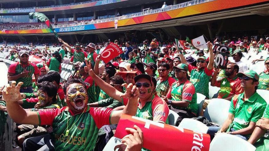 Bangladesh fans