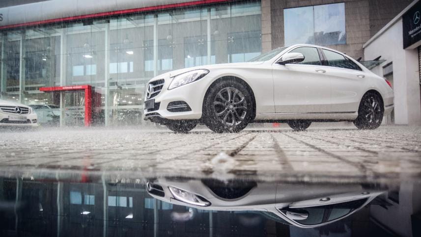 2015 Mercedes benz C250 for Shift.jpg