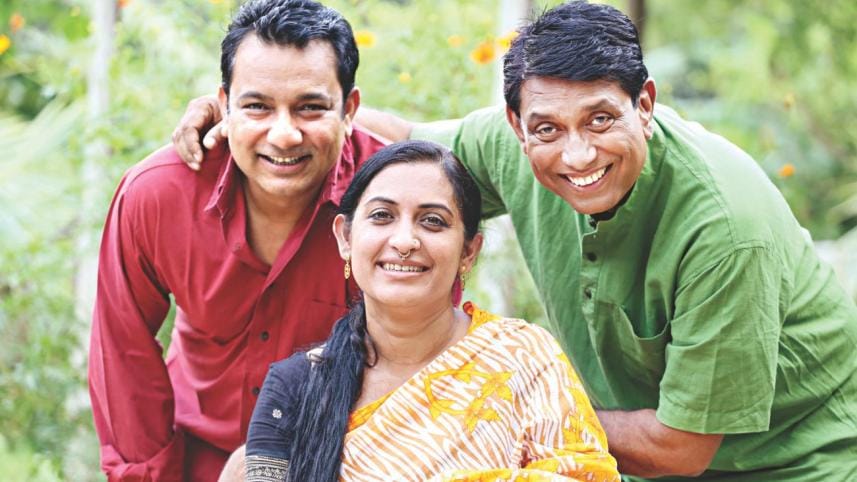 Afzal Hossain, Tauquir Ahmed and Bipasha Hayat.