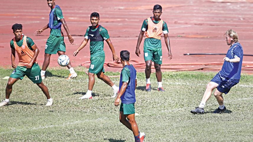 Bangabandhu-National-Stadium.jpg