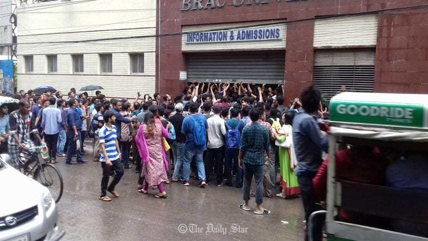 Brac-University-besieged.jpg