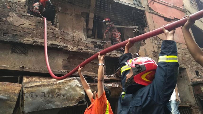 Fire at Dhaka's Chemical Warehouse