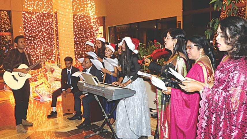 Christmas carols.jpg