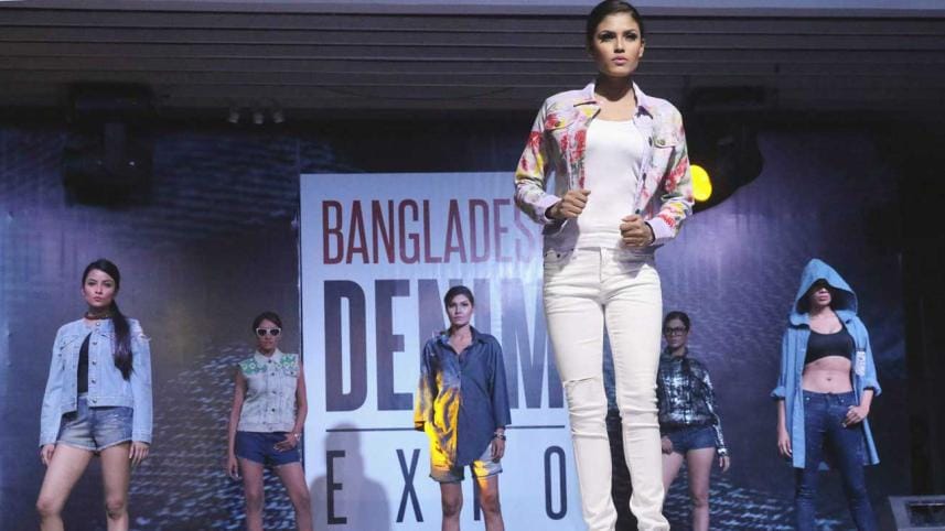 A GLITTERING NIGHT AT DENIM EXPO