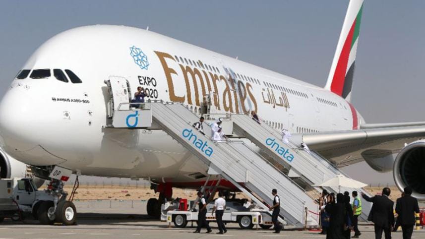 Emirates-flight.jpg