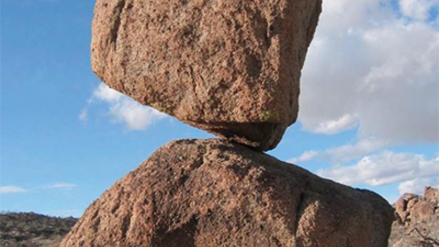 Gravity-defying-rocks--1WB.jpg