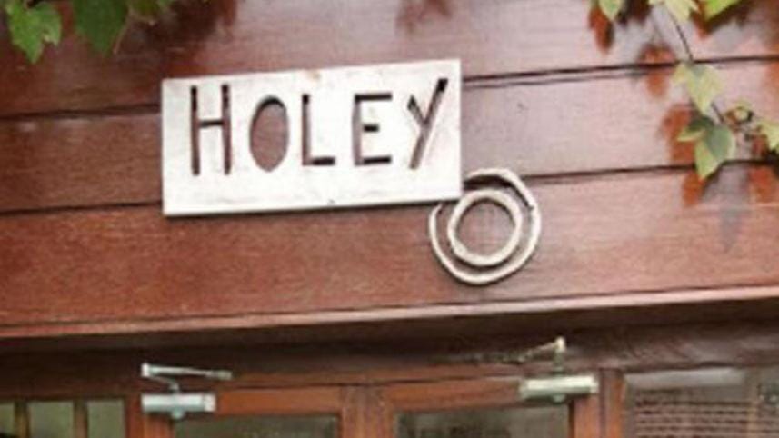 holey-artisan-wb_0.jpg