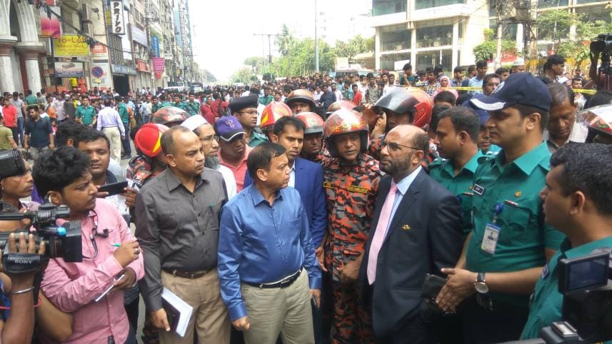 housing minister.jpg