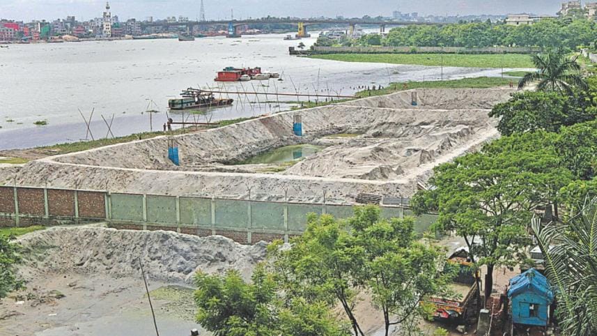 Illegal ecroachment upon the Buriganga riverbank