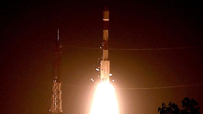 Indian-rocket-wb.jpg
