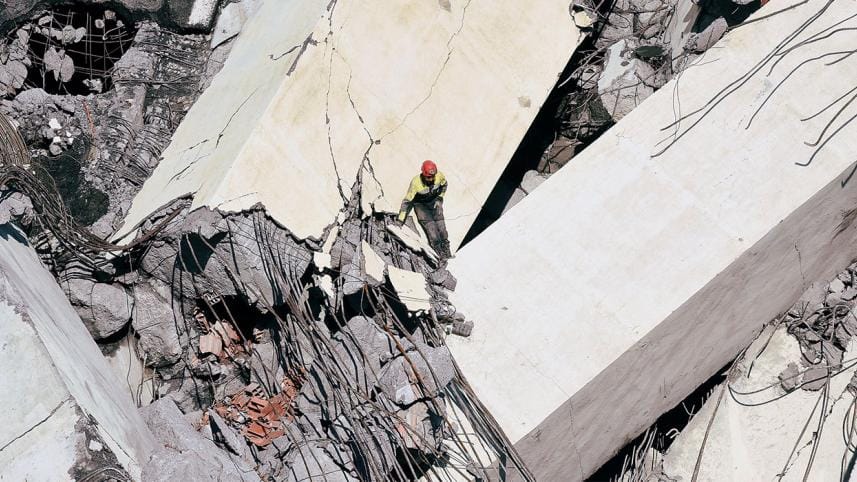 Italy bridge collapse