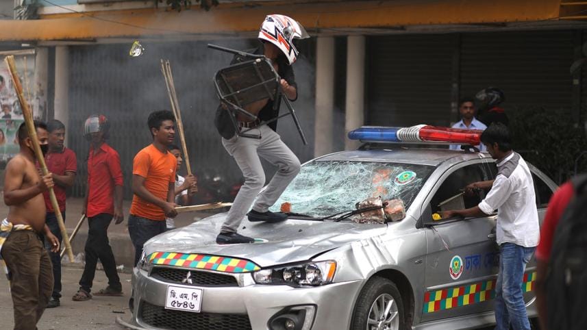 BNP Clash with Police at Paltan