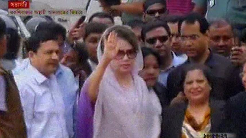 Khaleda-at-court.jpg