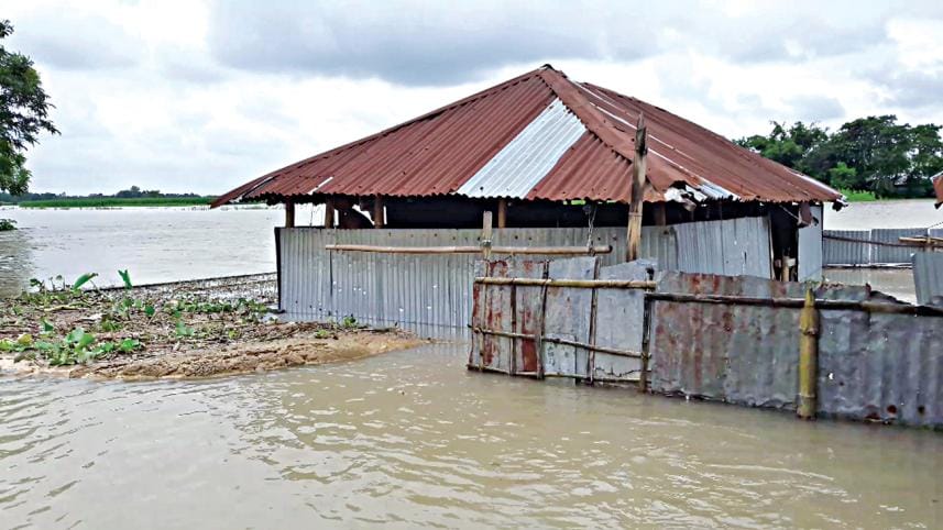 Lalmonirhat flood