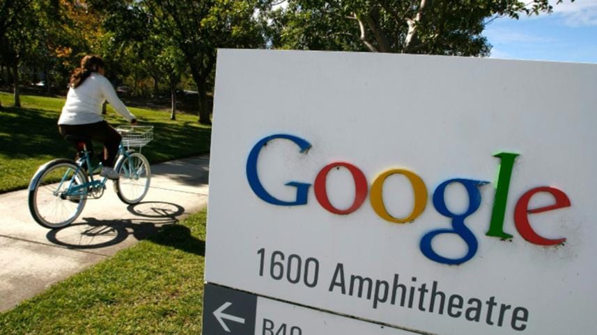 Lawsuit accuses Google of paying women less than men.jpg
