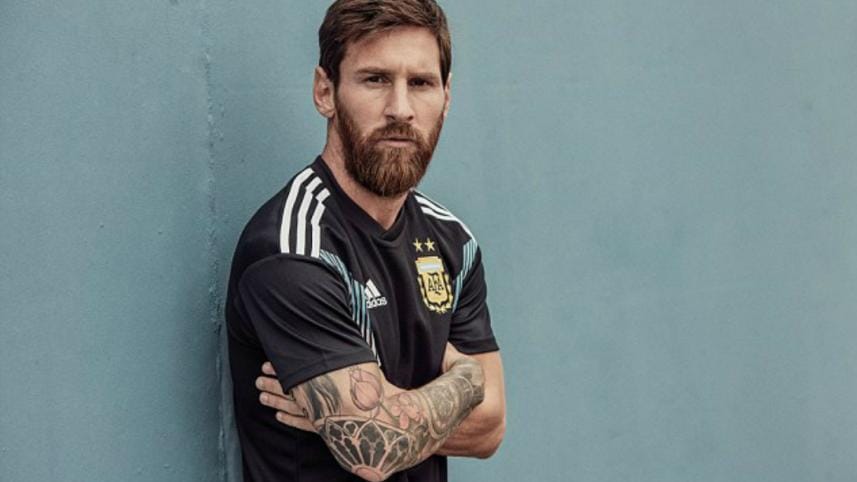 Messi-Argentina kit.jpg