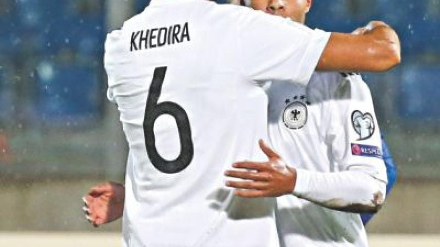 midfielder Serge Gnarby.jpg