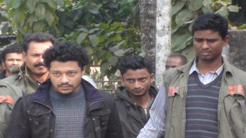 Mymensingh journo among 2 held with firearms follow-up.doc - Copy.jpg