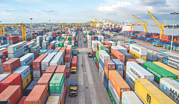 perishable goods Ctg port.jpg