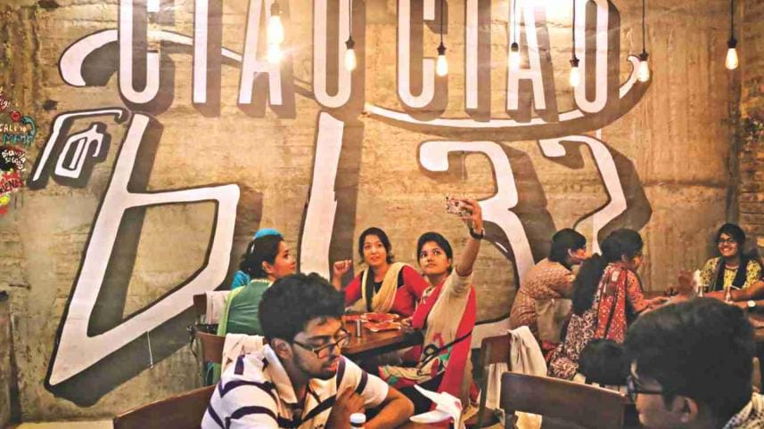 pizza place in Dhanmondi