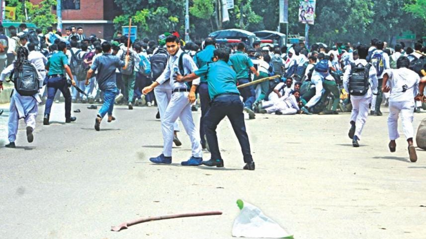Road accident protest in Dhaka