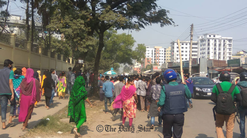 RMG Workers Clash with Police at Savar