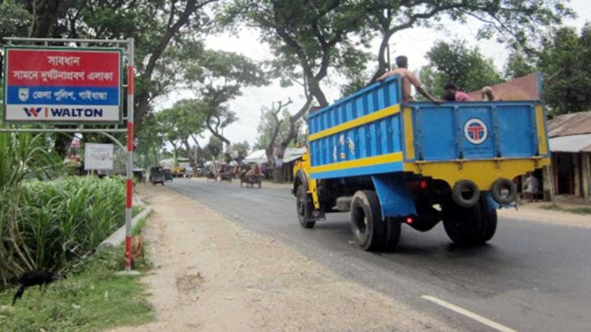 Road accidents kill.jpg