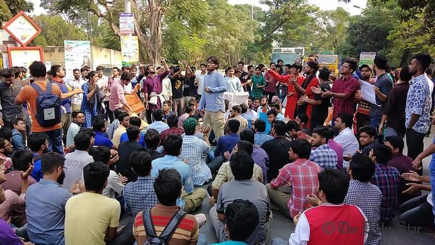 Rajshahi University student beaten by Chhatra League men
