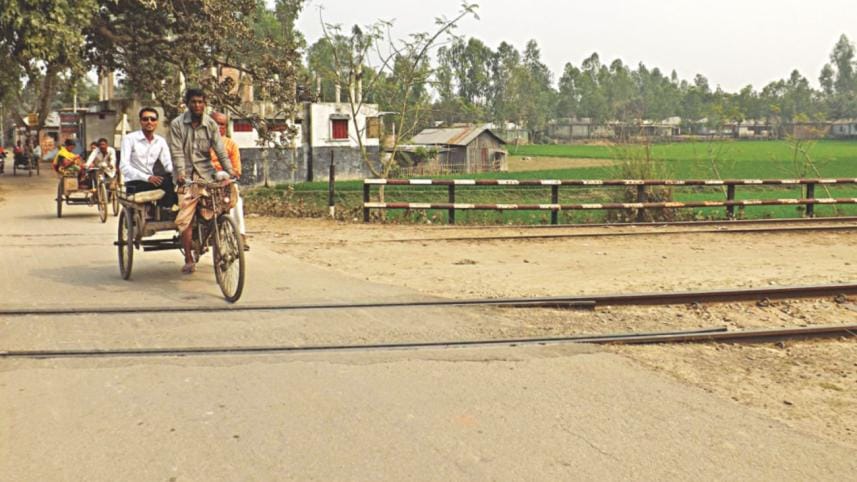 Santahar-Kaunia railway.jpg