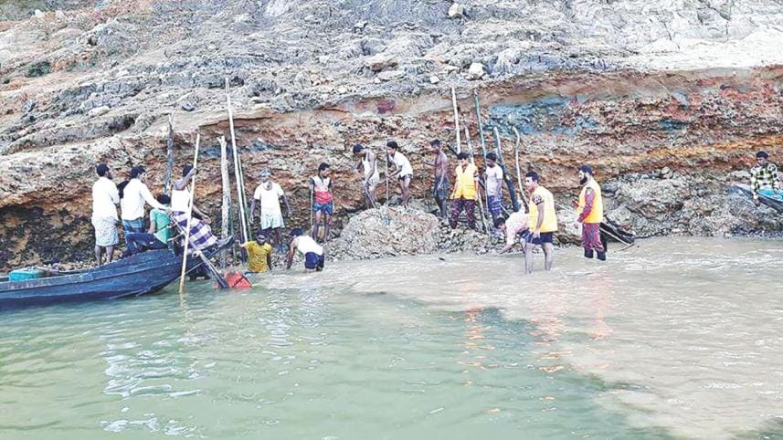 Illegal stone extraction