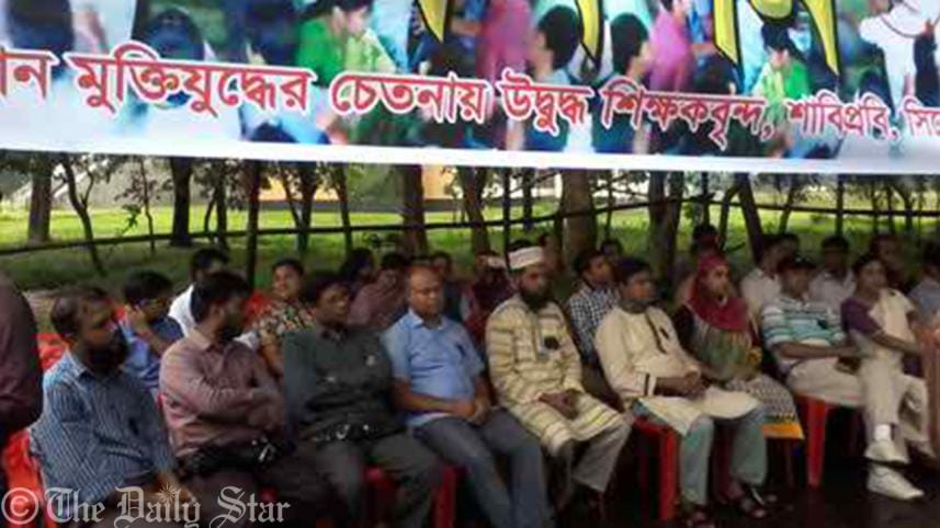 sust-protest-wb.jpg