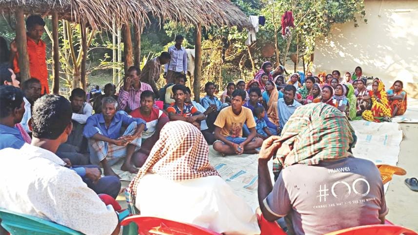 tea workers live.jpg