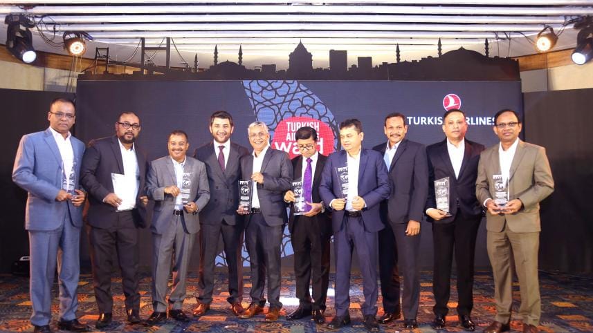 Turkish Airlines 1.jpg