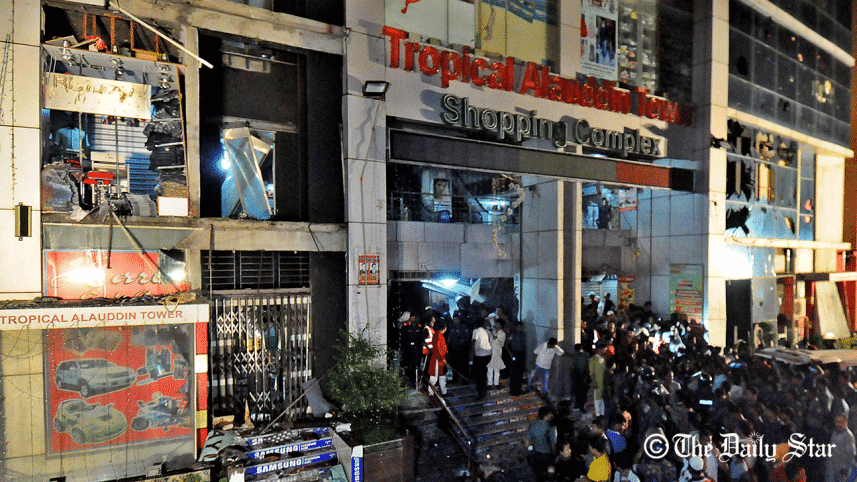 Uttara-shopping mall-fire