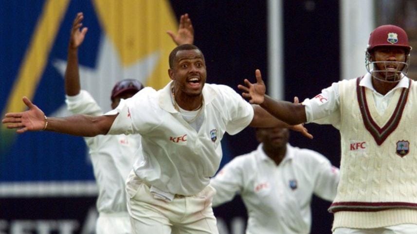 Courtney Walsh