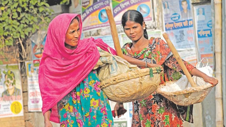 women dhaka.jpg