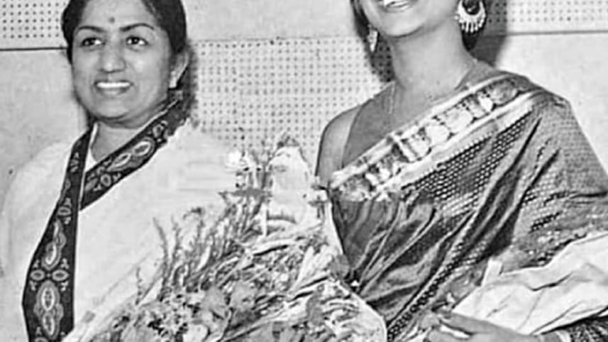 Lata Mangeshkar and Runa Laila