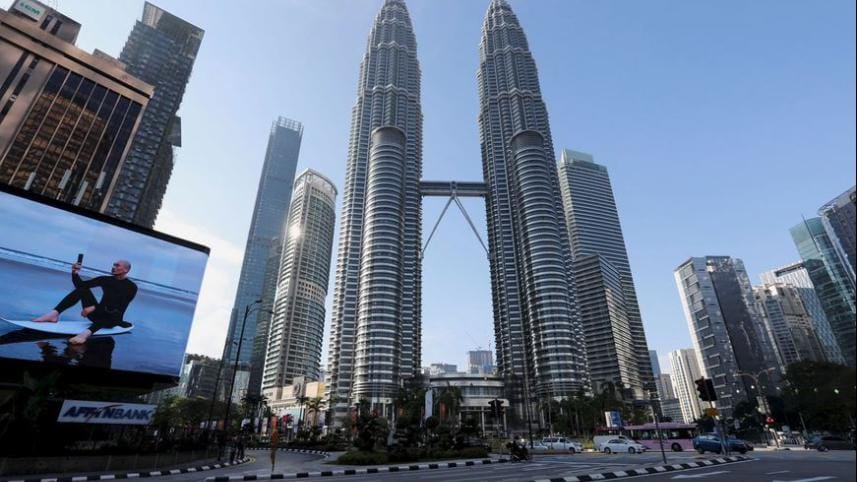 Malaysia allows quarantine-free entry