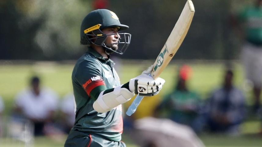 shakib_vs_south_africa_first_odi_at_centurion_2022.jpg